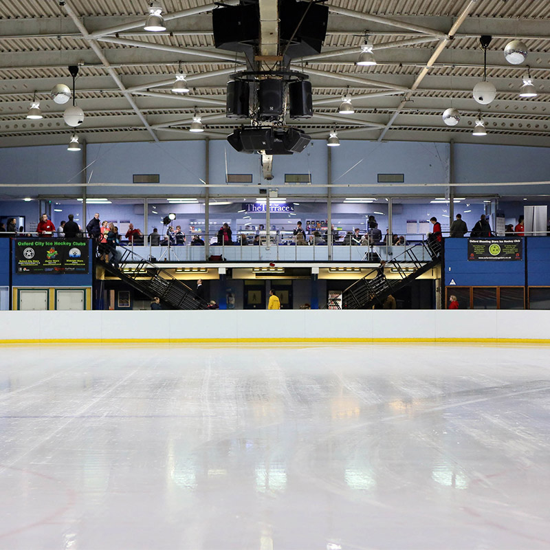 �D(zhu��n)݆����C(j��)�ڱ���(ch��ng)�ИI(y��)�đ�(y��ng)��