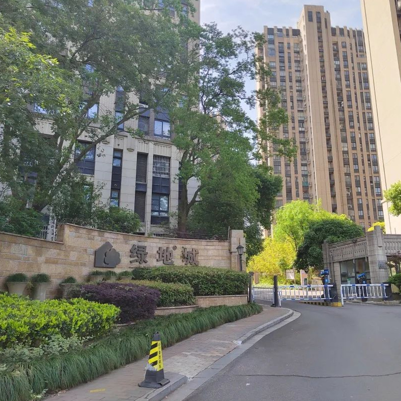 �K��̫�}�G�س�   ���Ƽ���-����ϵ�y(t��ng)���{(di��o)�ײͰ�